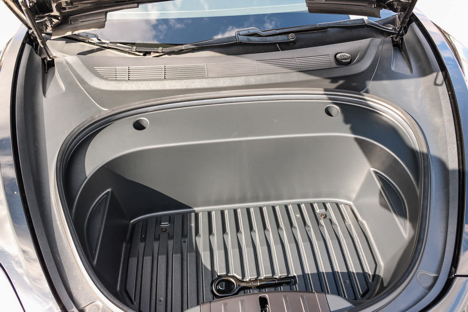 Thumbnail: 2021 Tesla Model 3 - 23