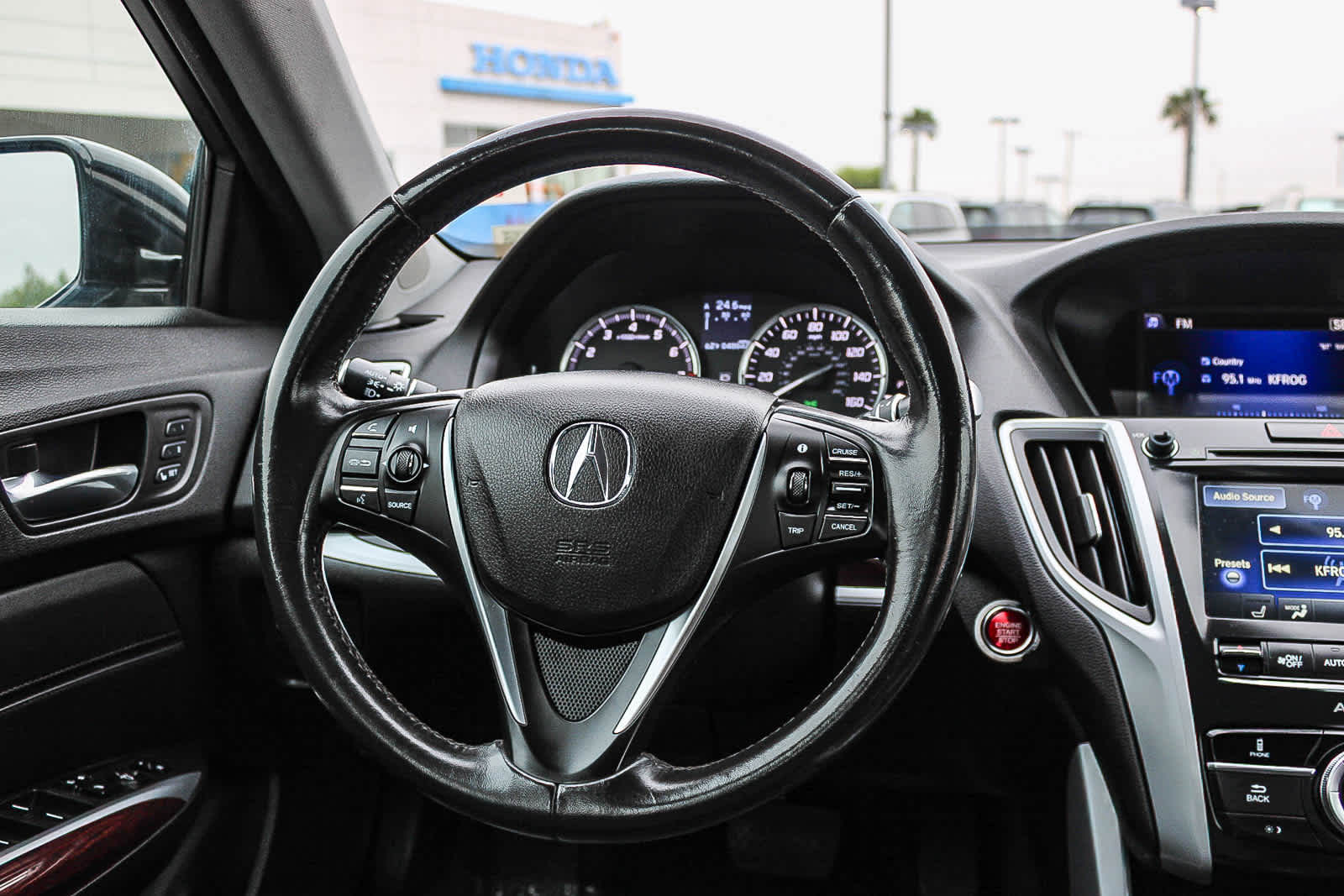 Thumbnail: 2017 Acura TLX - 15