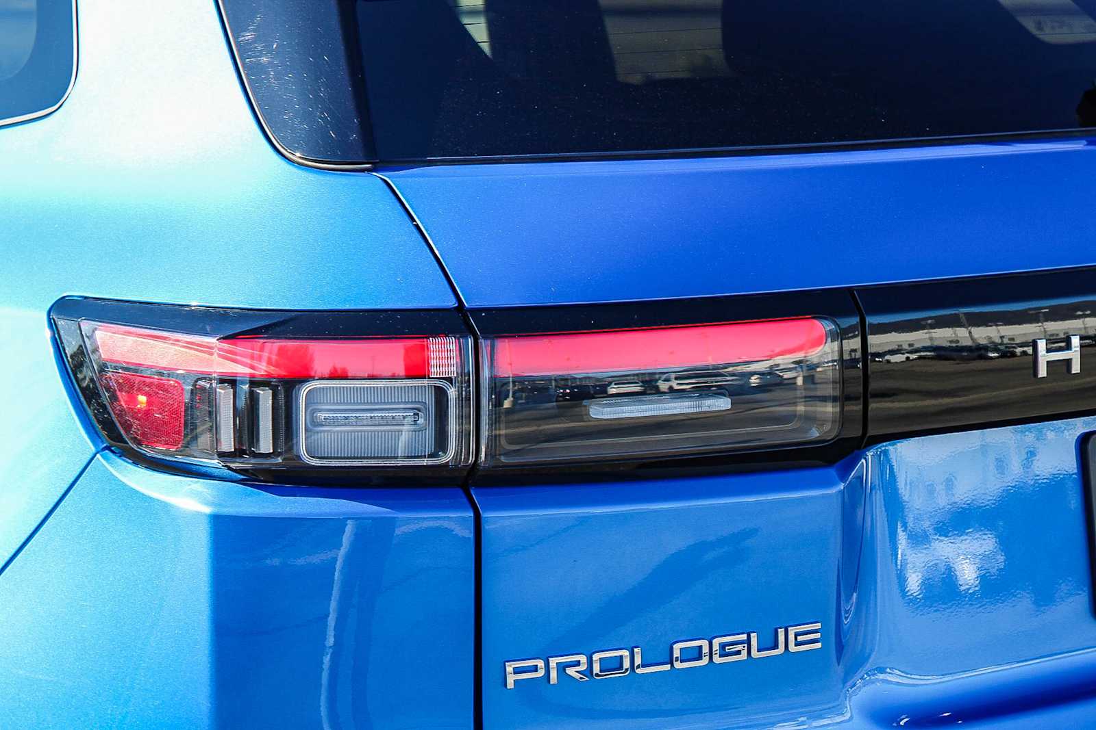 2024 Honda Prologue EX photo 6