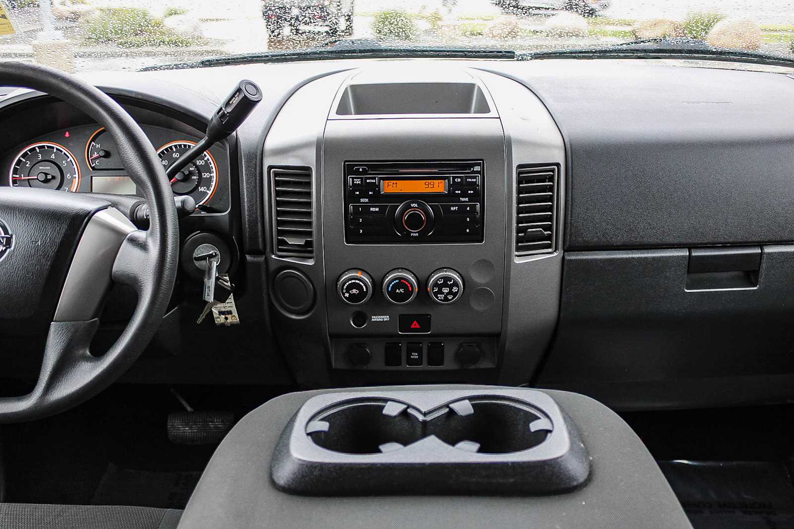 Thumbnail: 2015 Nissan Titan - 13