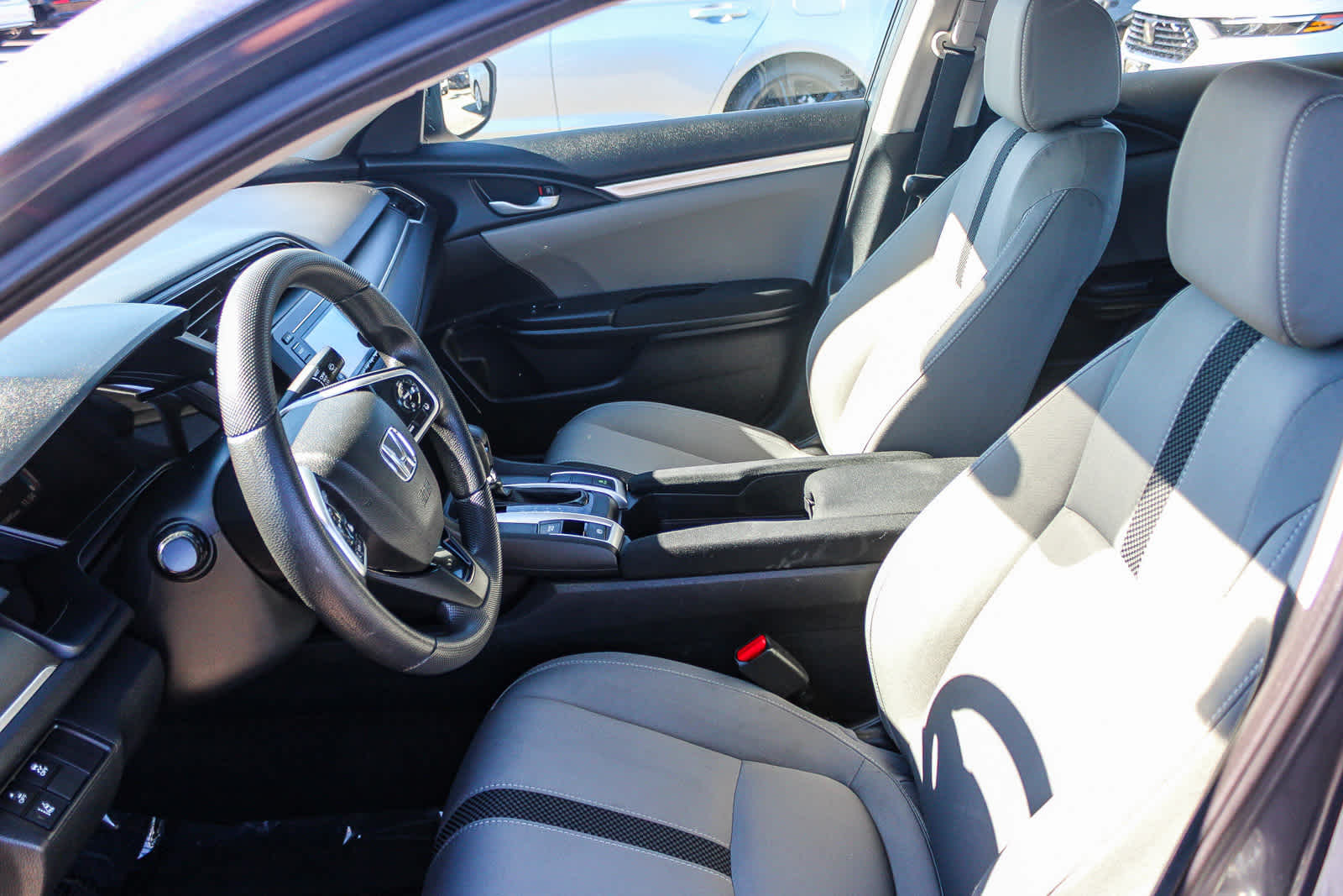 Thumbnail: 2020 Honda Civic - 17