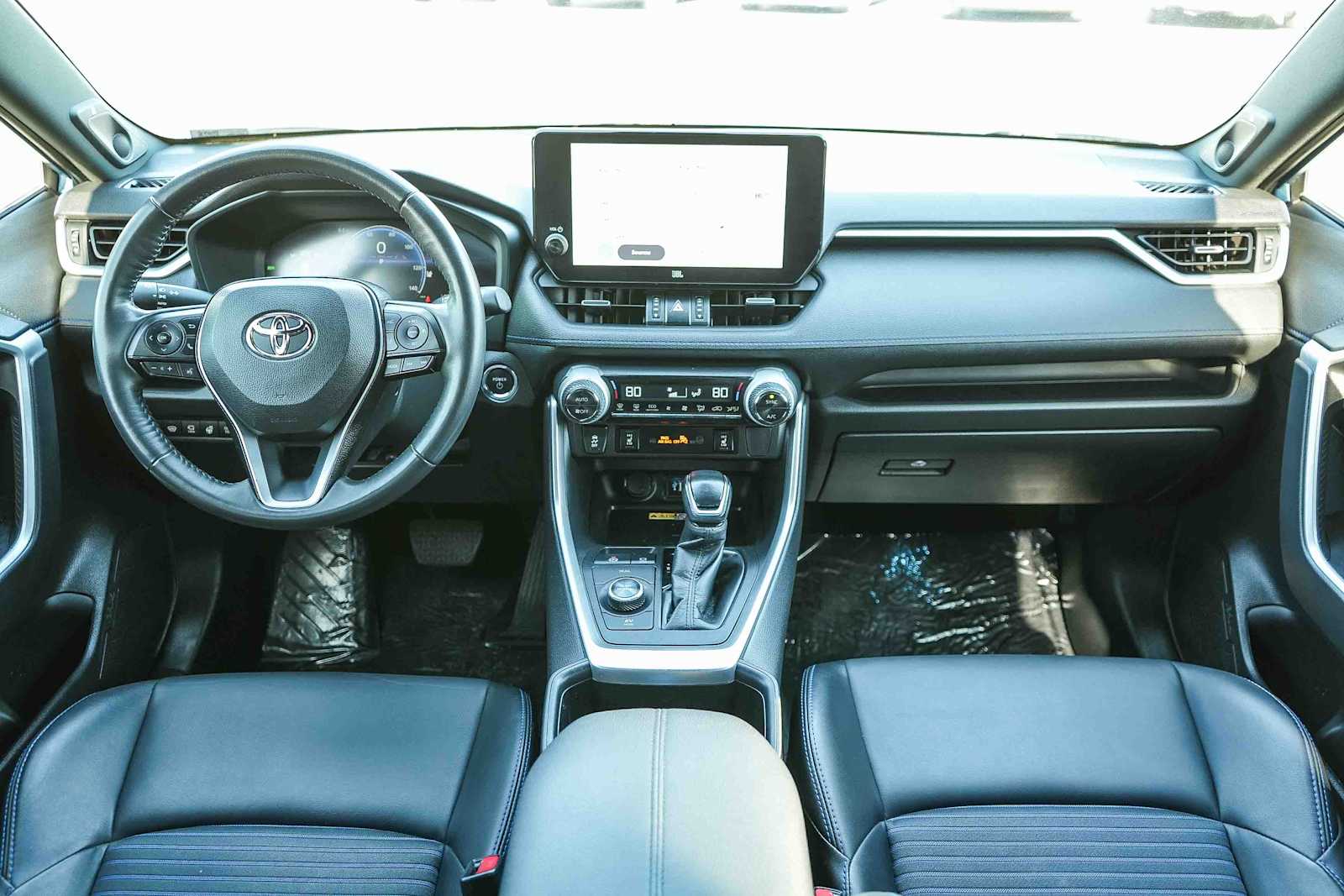 Thumbnail: 2024 Toyota RAV4 - 12