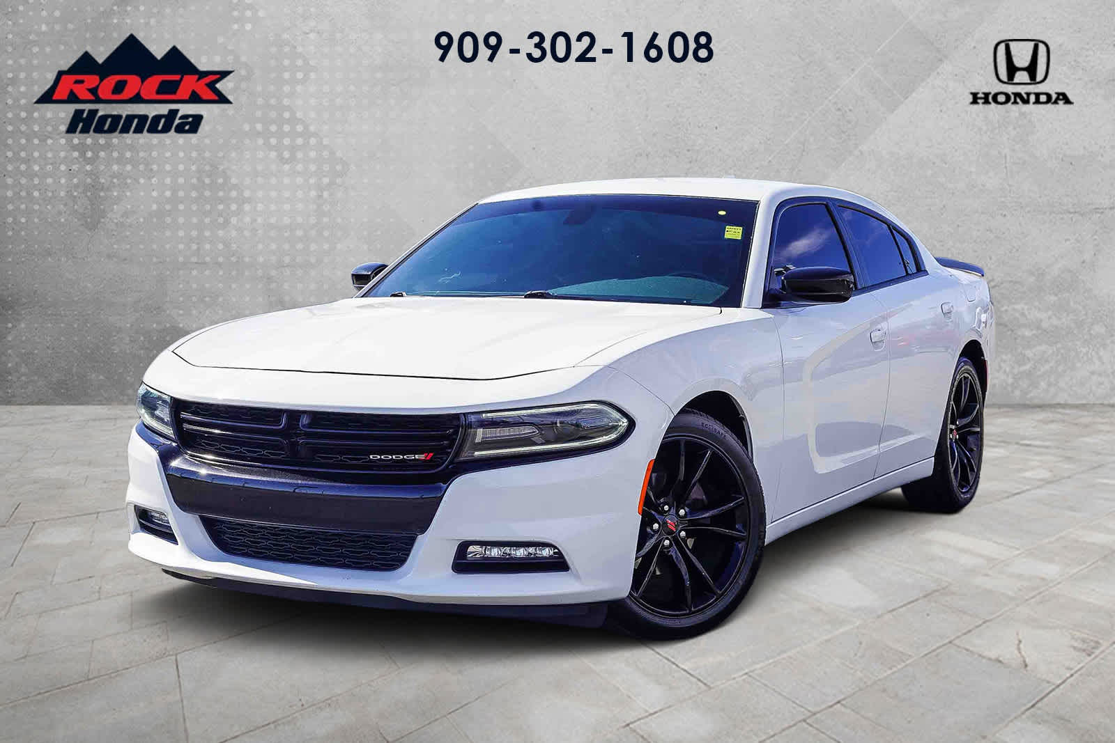2018 Dodge Charger SXT -
                  Fontana, CA