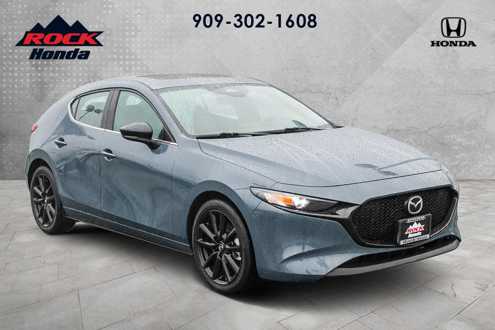 2024 Mazda Mazda3 Hatchback 2.5 S Carbon Edition photo 3