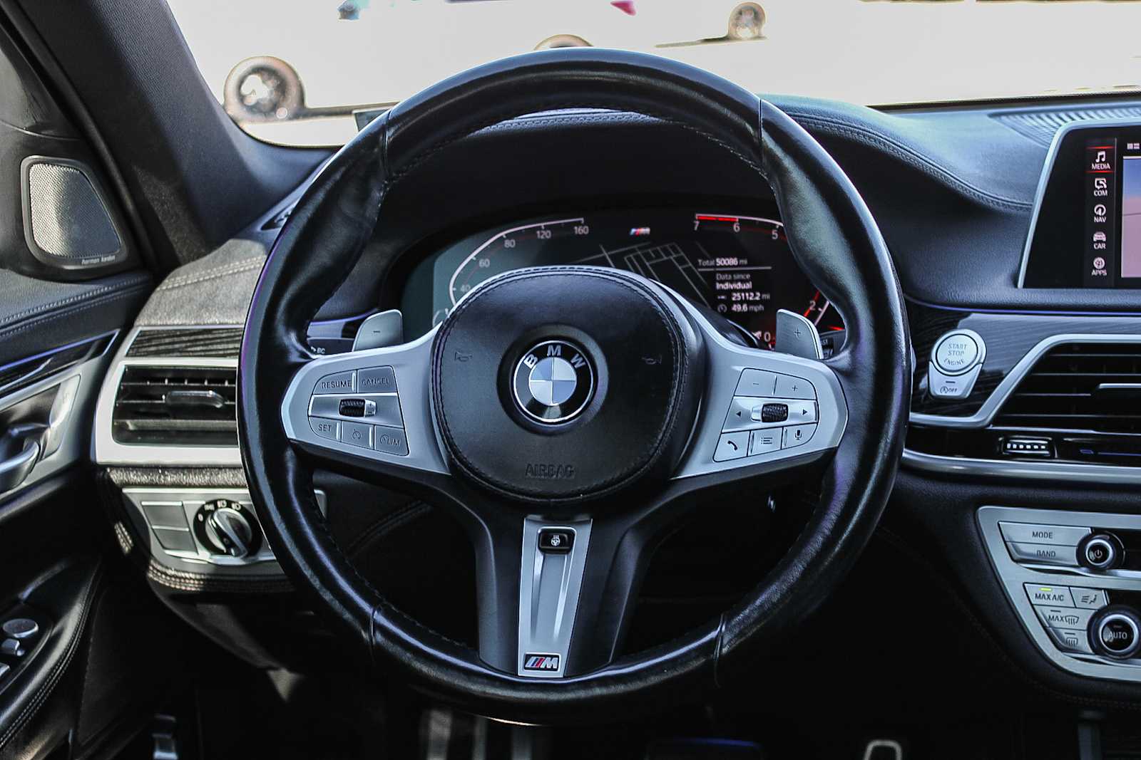 Thumbnail: 2022 BMW 7 Series - 15