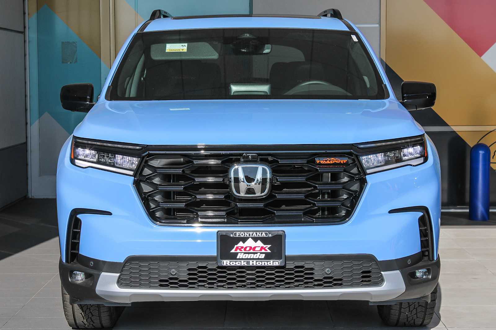 2025 Honda Pilot TrailSport photo 2