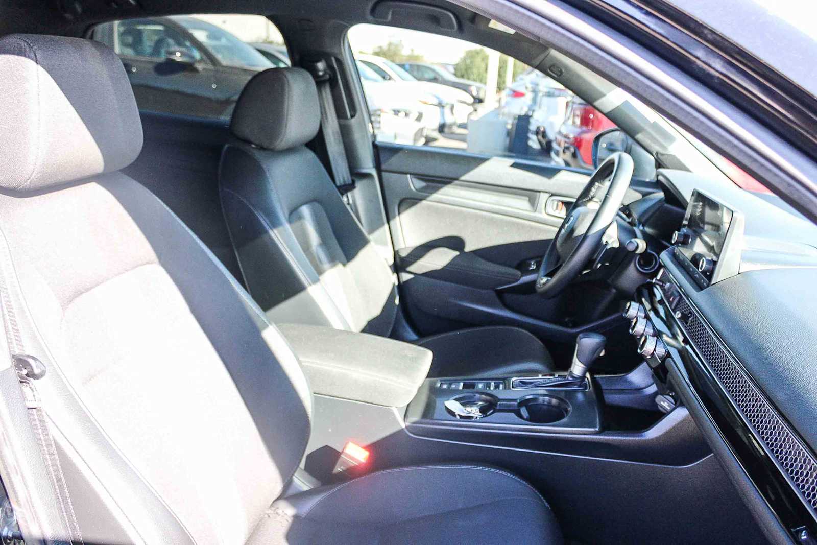 Thumbnail: 2024 Honda Civic - 16