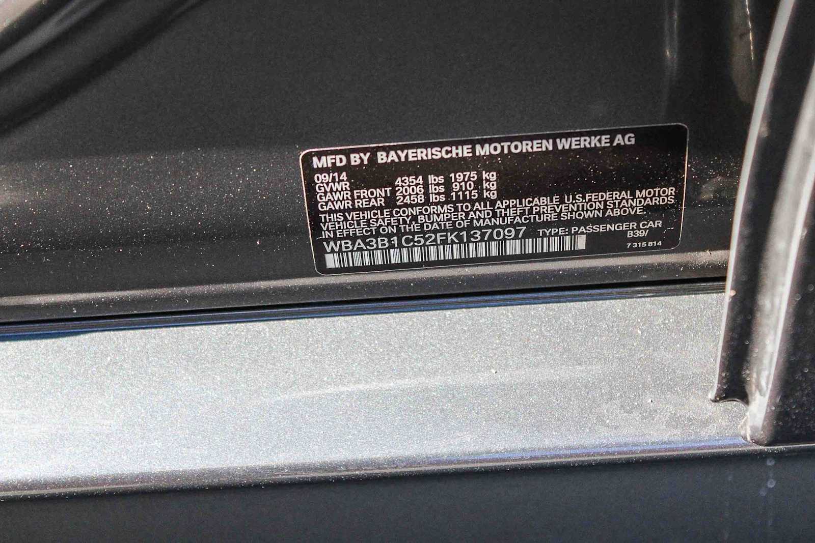 Thumbnail: 2015 BMW 3 Series - 25