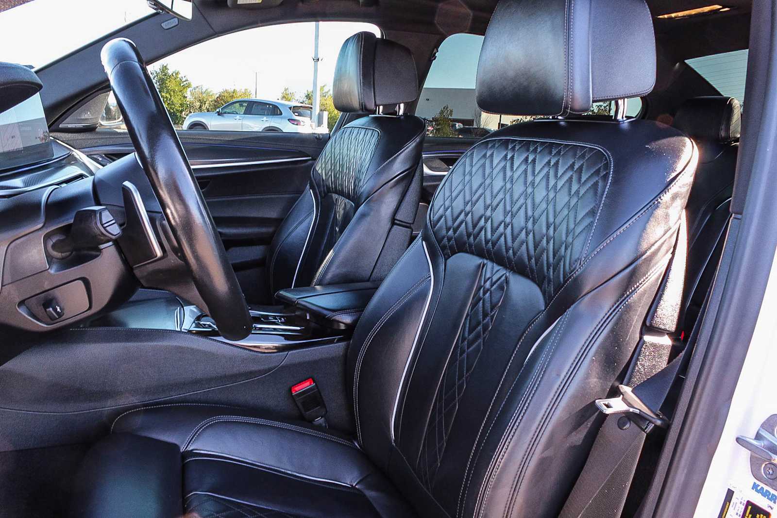 Thumbnail: 2022 BMW 5 Series - 16