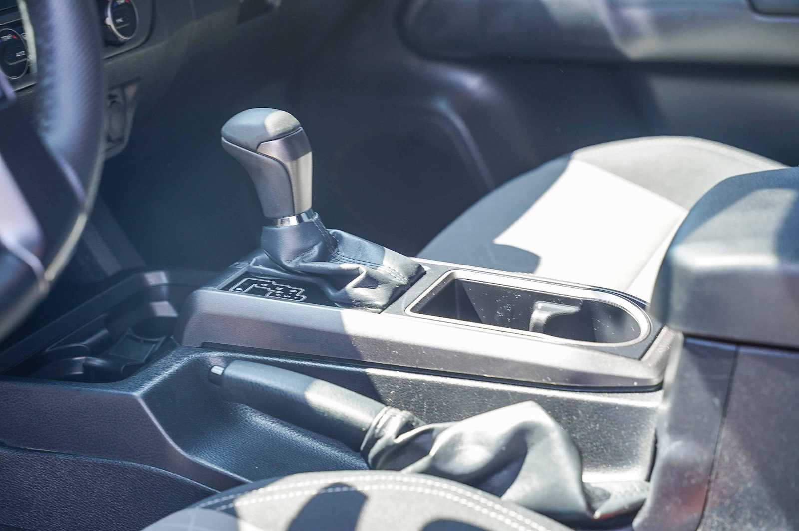 Thumbnail: 2023 Toyota Tacoma - 17