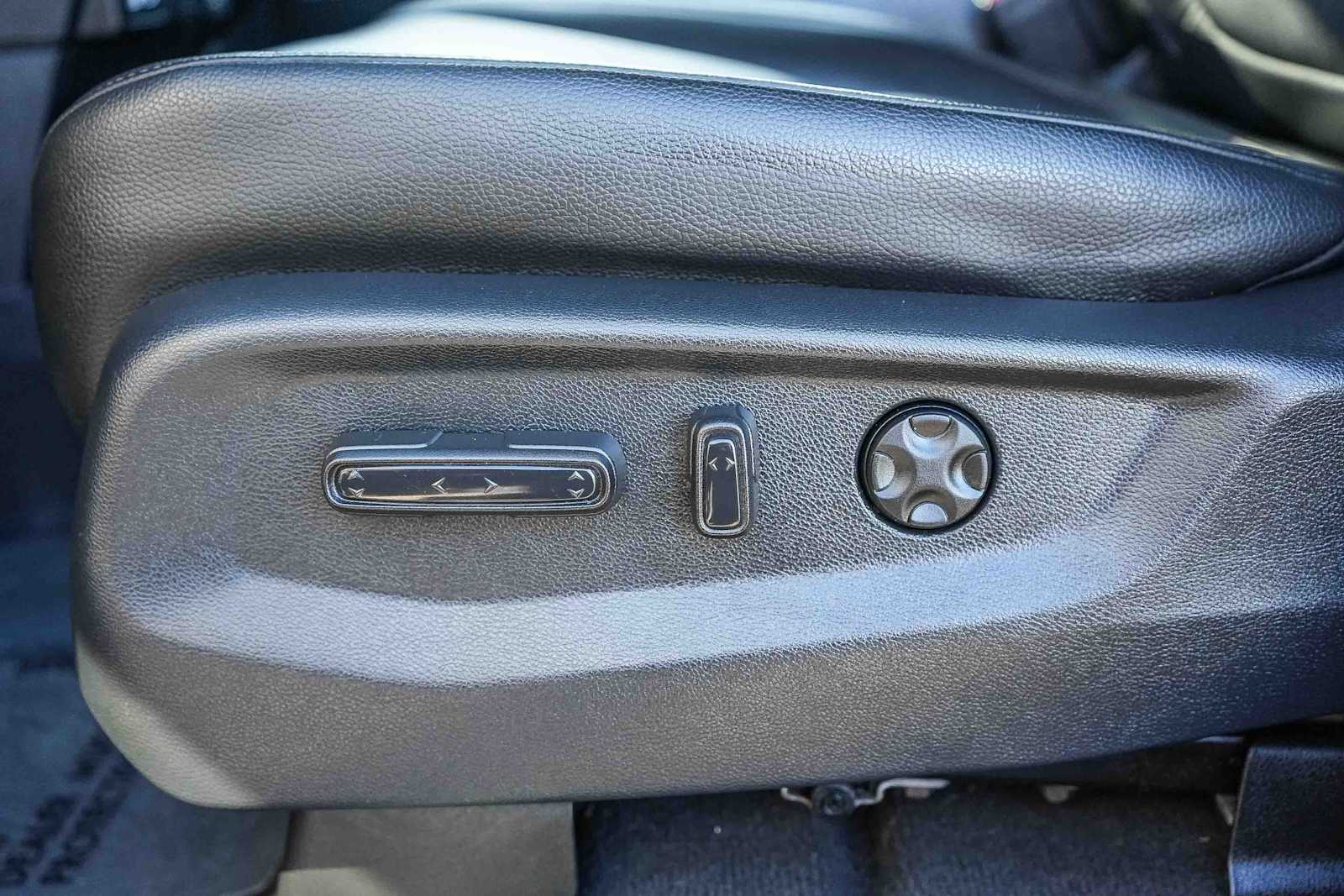 Thumbnail: 2025 Honda Odyssey - 21