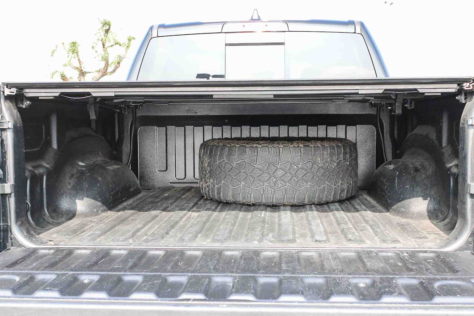 Thumbnail: 2020 RAM 1500 - 25