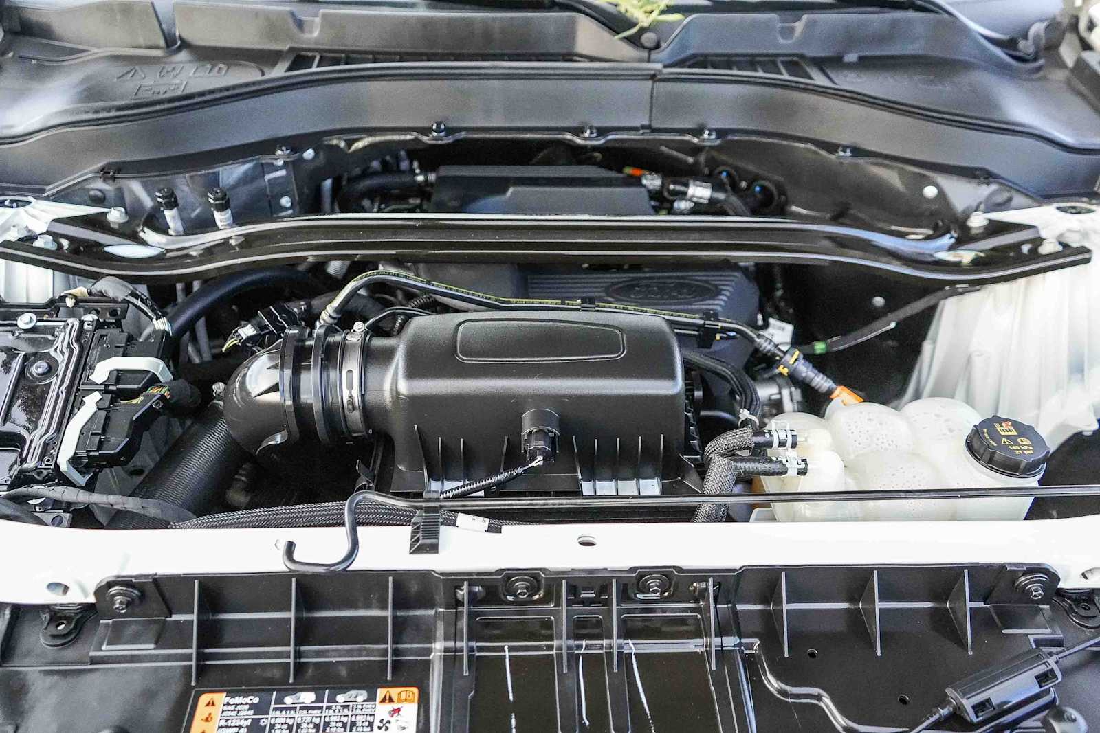 Thumbnail: 2020 Ford Explorer - 25