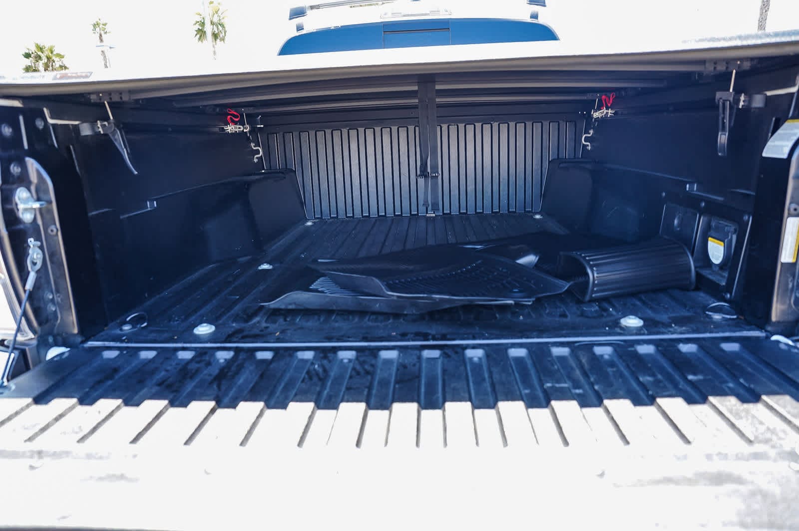 Thumbnail: 2022 Toyota Tacoma - 27