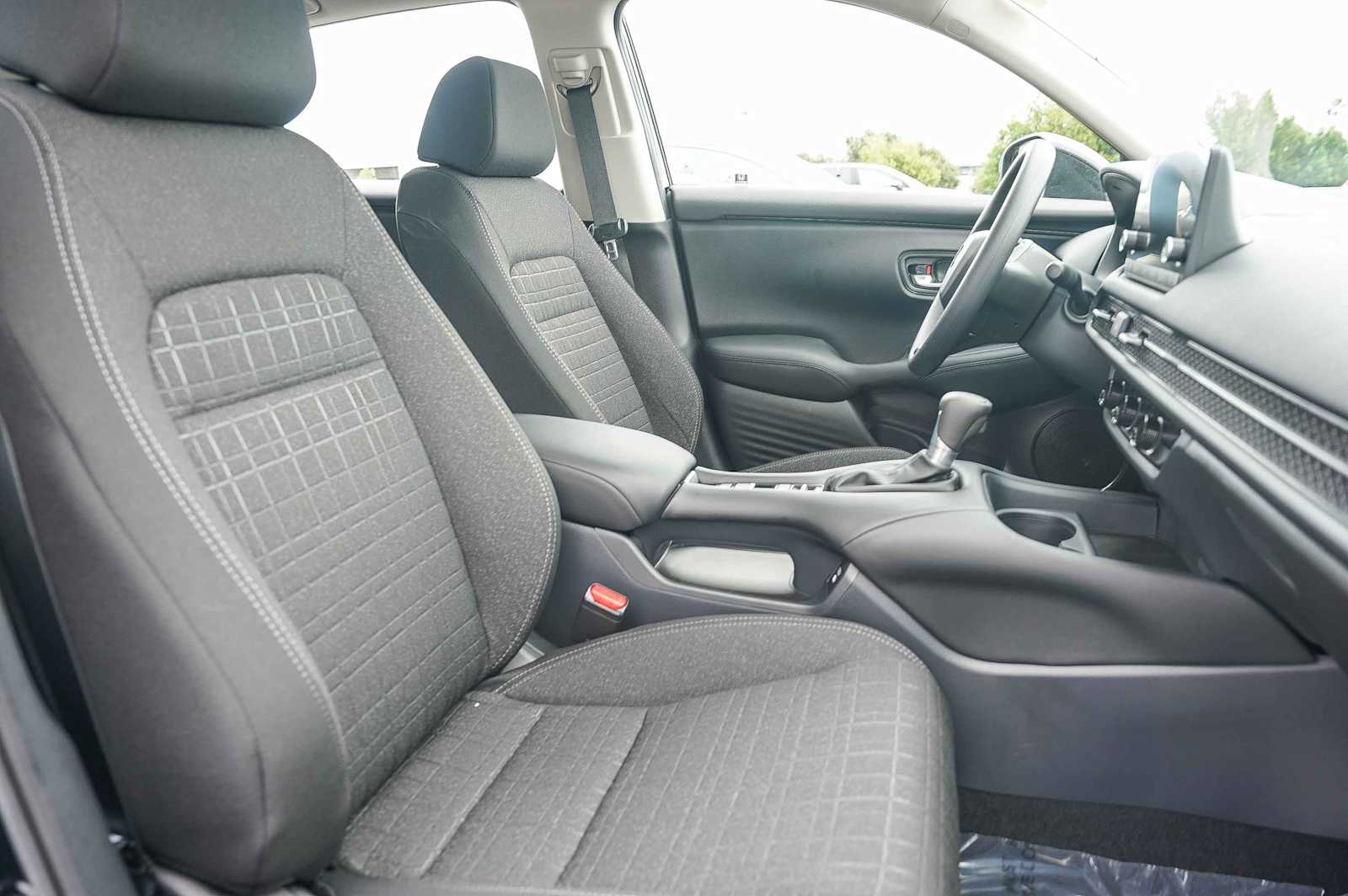 Thumbnail: 2025 Honda HR-V - 16