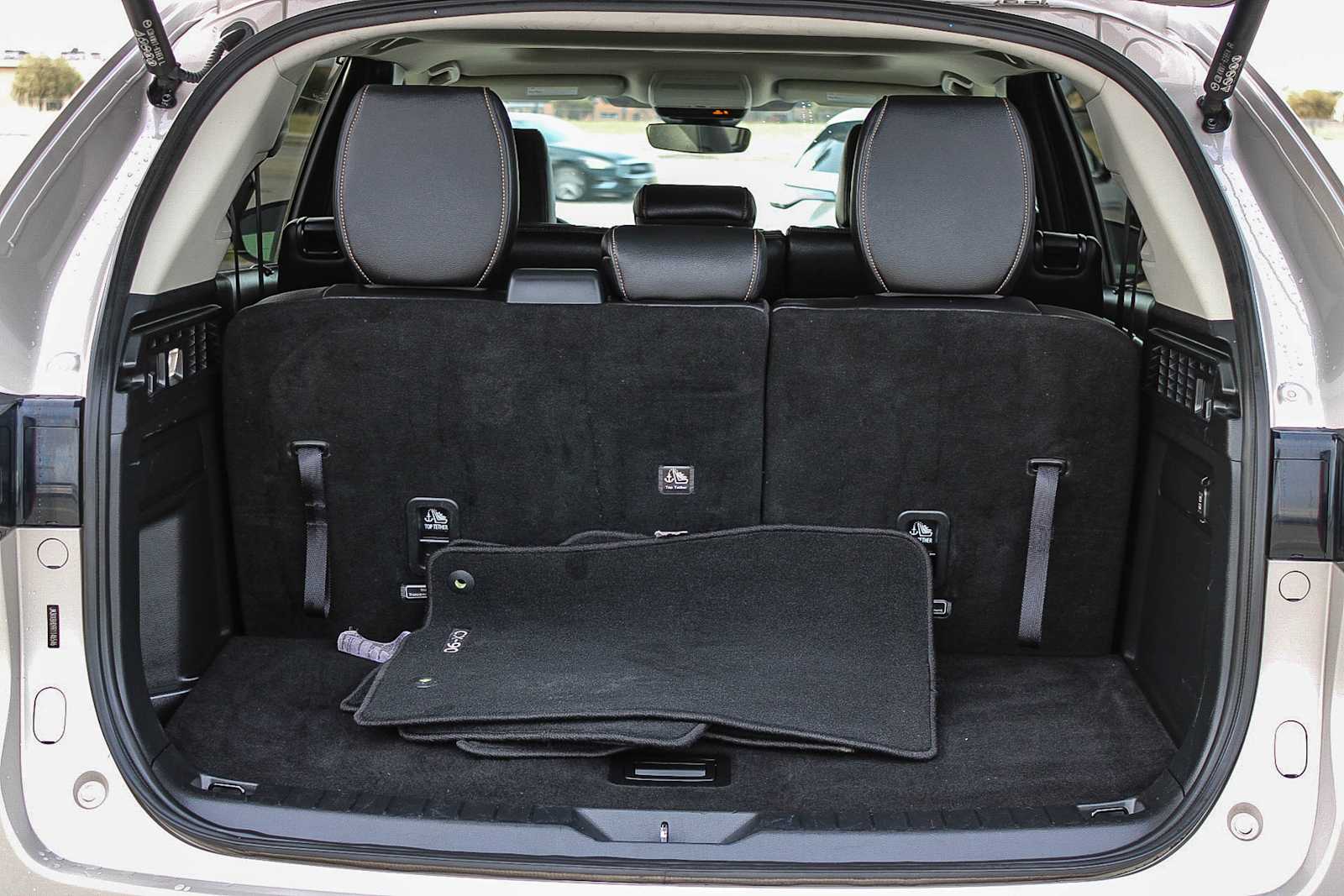 Thumbnail: 2024 Mazda CX-90 - 26