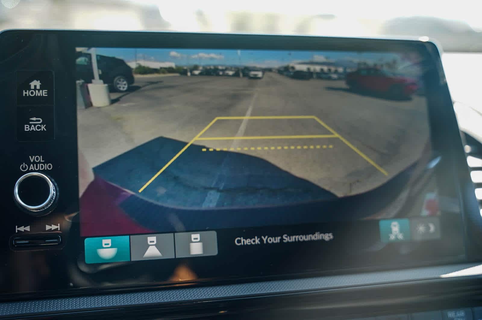 Thumbnail: 2026 Honda Odyssey - 26