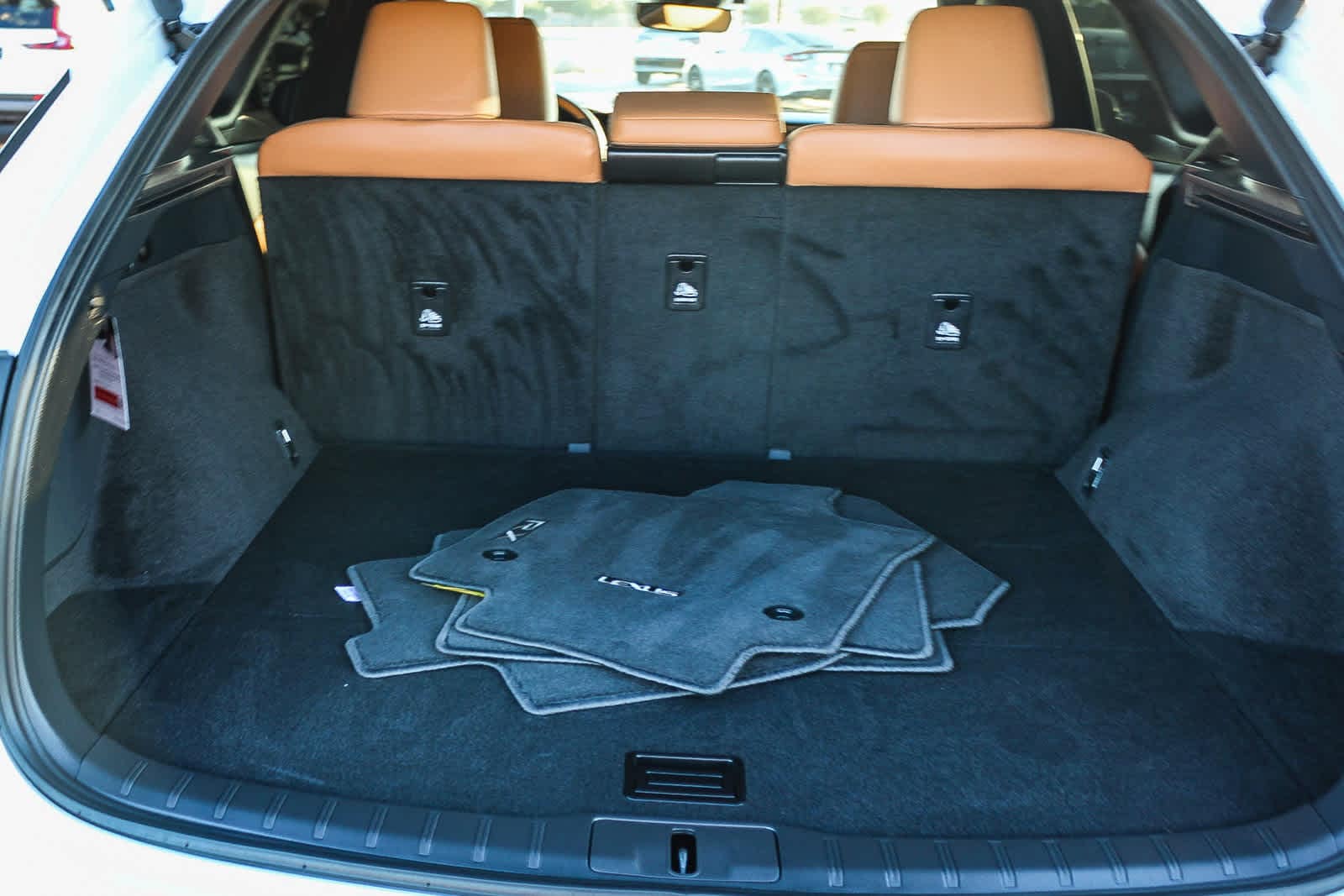 Thumbnail: 2025 Lexus RX - 28