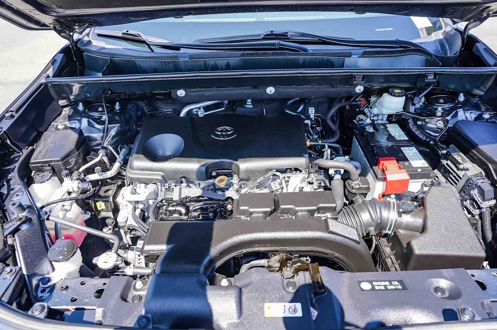 Thumbnail: 2020 Toyota RAV4 - 24