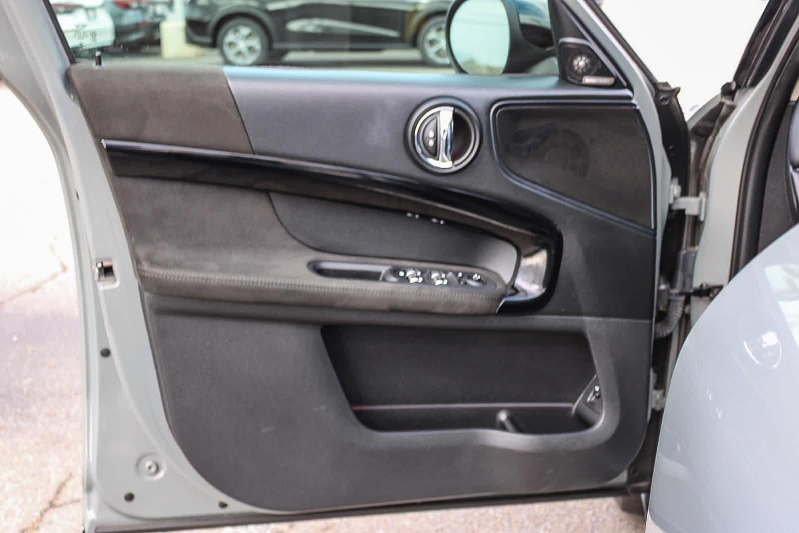 Thumbnail: 2019 MINI Cooper Countryman - 21