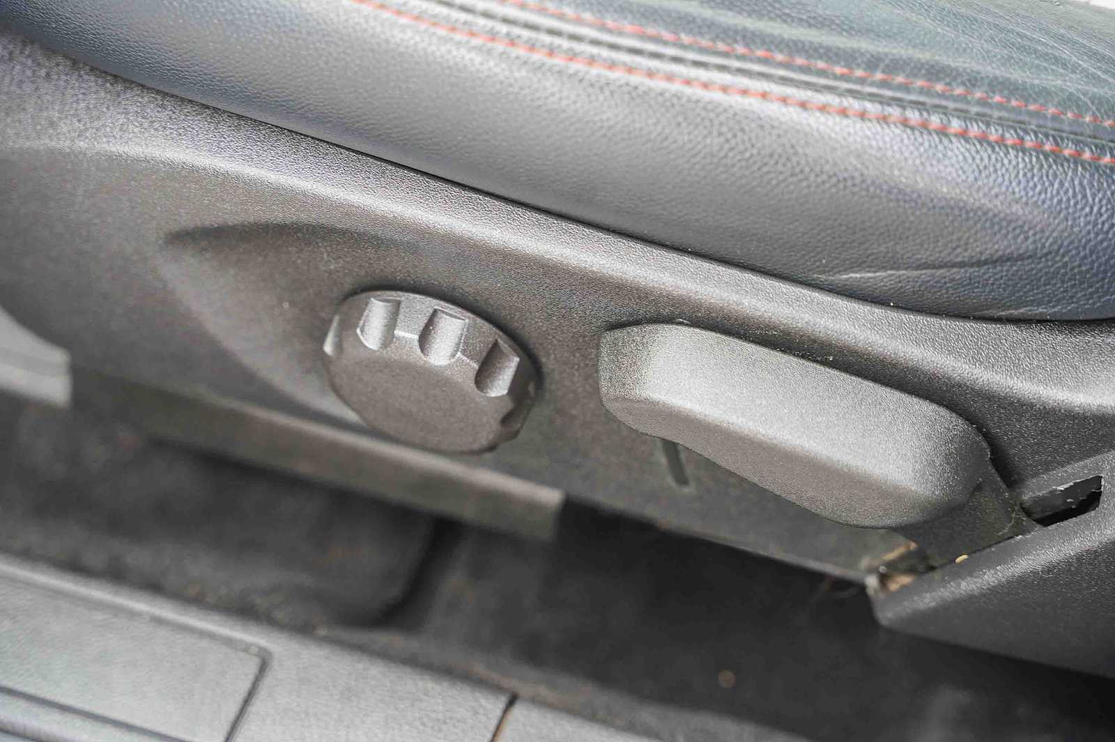 Thumbnail: 2014 Ford Fusion - 18