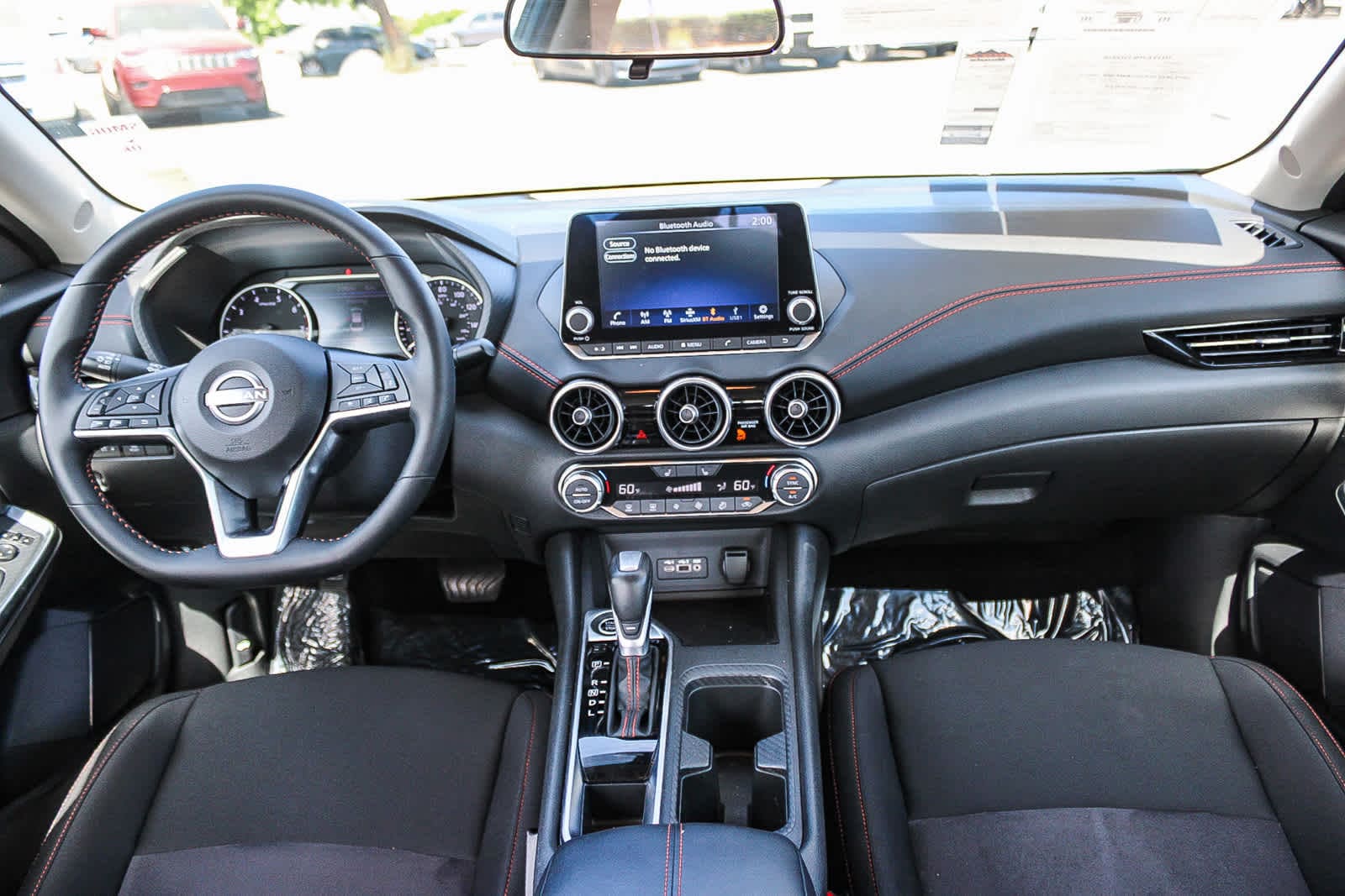 2025 Nissan Sentra SR - Photo 12