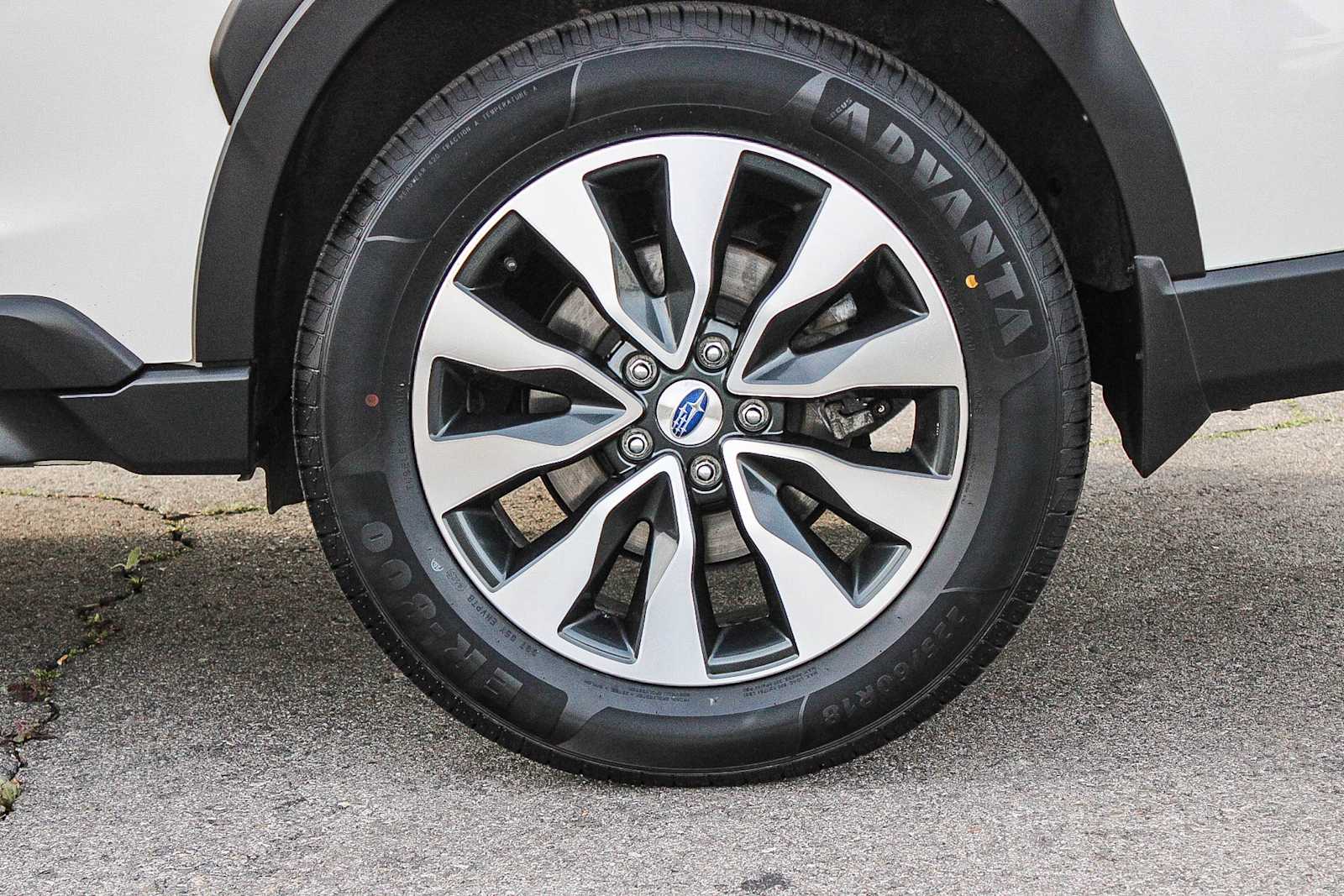 Thumbnail: 2023 Subaru Outback - 8