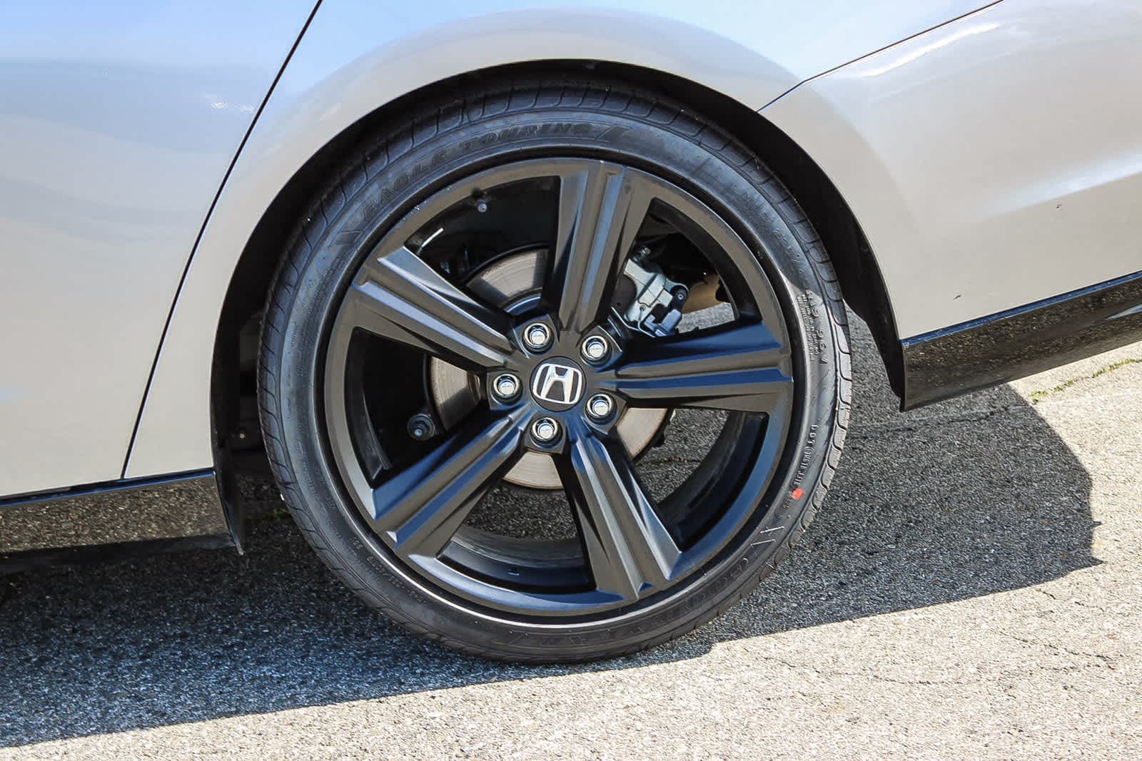 2024 Honda Accord Hybrid Sport-L photo 6