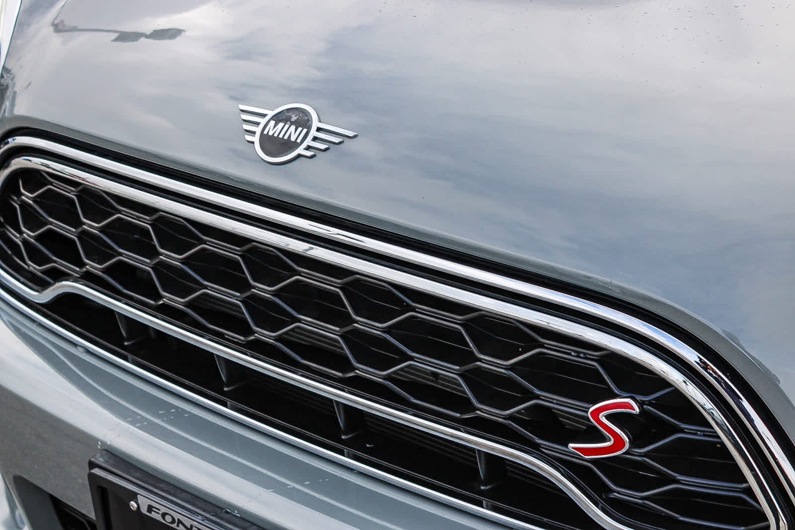 2019 MINI Countryman Cooper S Iconic photo 4