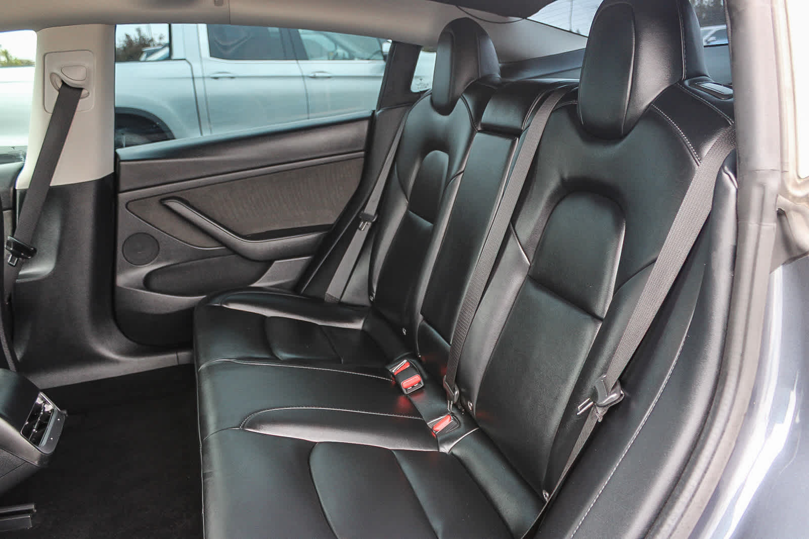 Thumbnail: 2022 Tesla Model 3 - 18