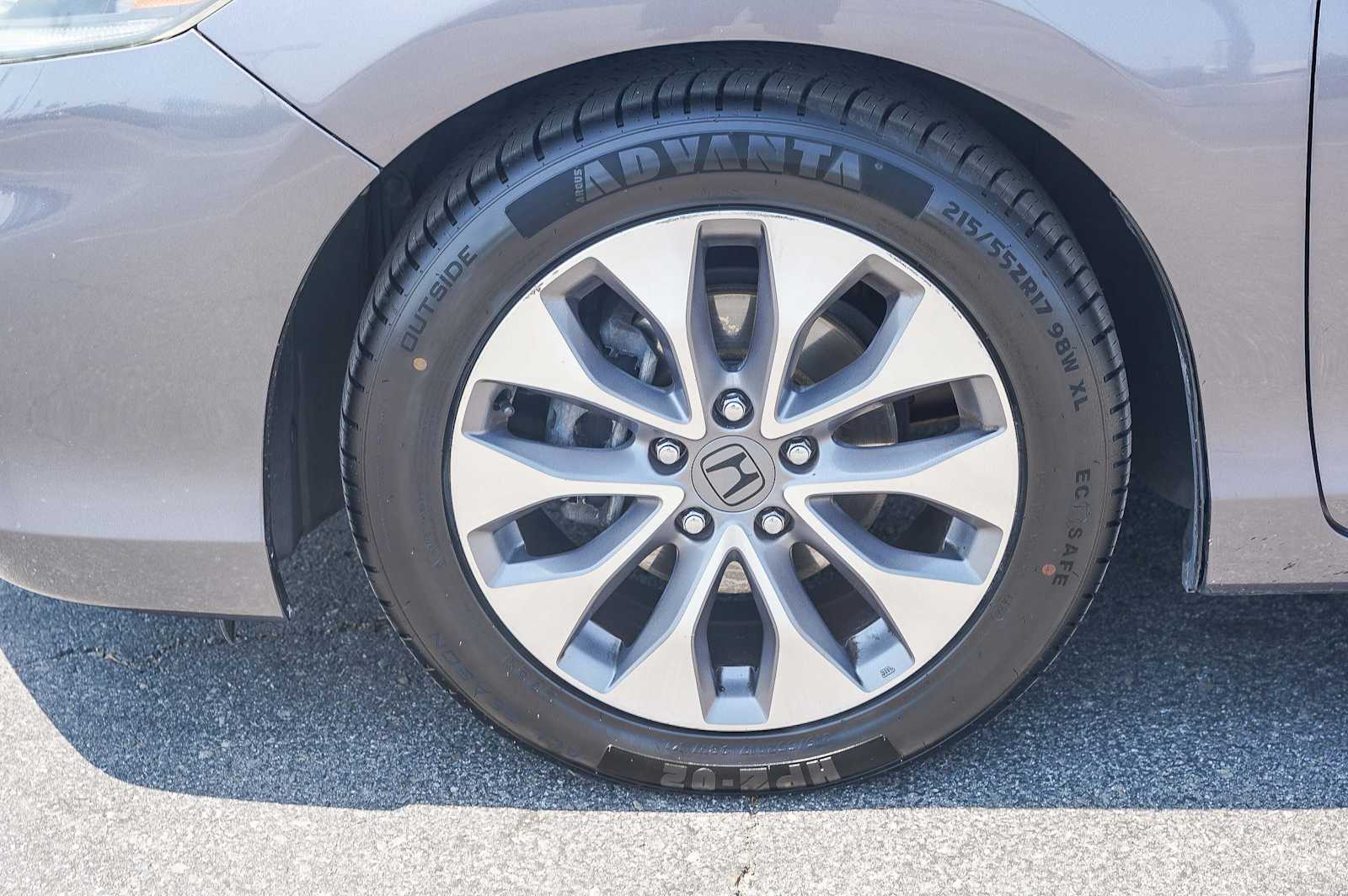Thumbnail: 2013 Honda Accord - 9