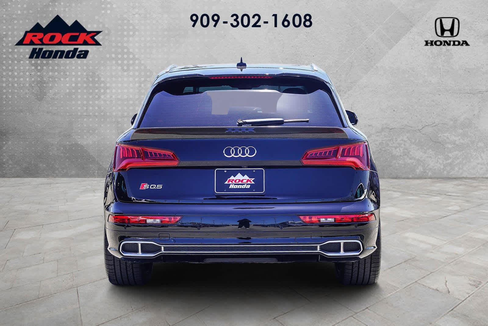 Thumbnail: 2019 Audi SQ5 - 5