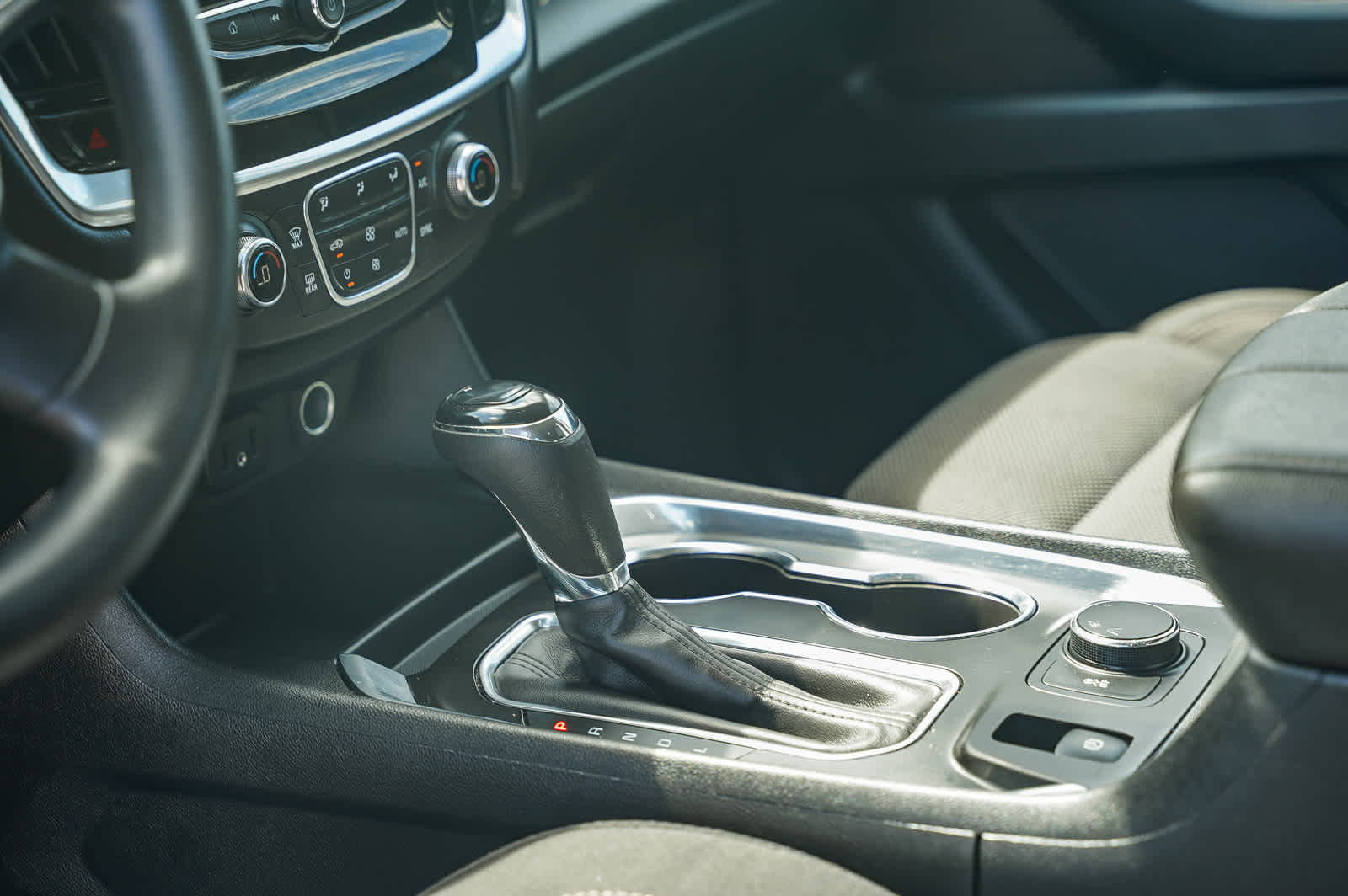 Thumbnail: 2019 Chevrolet Traverse - 17