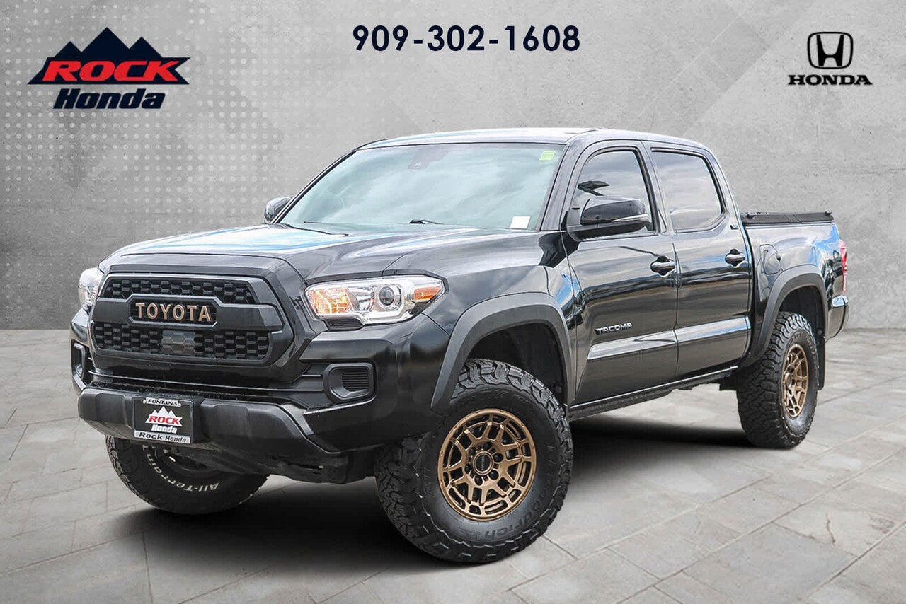 2023 Toyota Tacoma Trail Edition V6 — photo 1 of 24