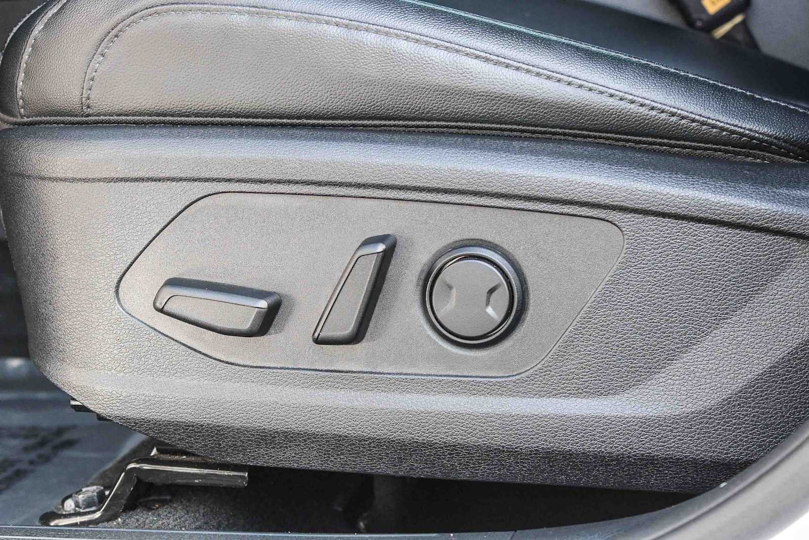 Thumbnail: 2023 Kia Sportage - 20