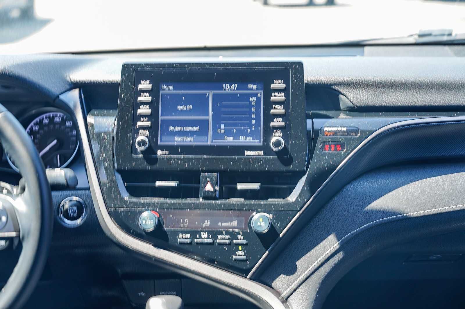 Thumbnail: 2021 Toyota Camry - 13