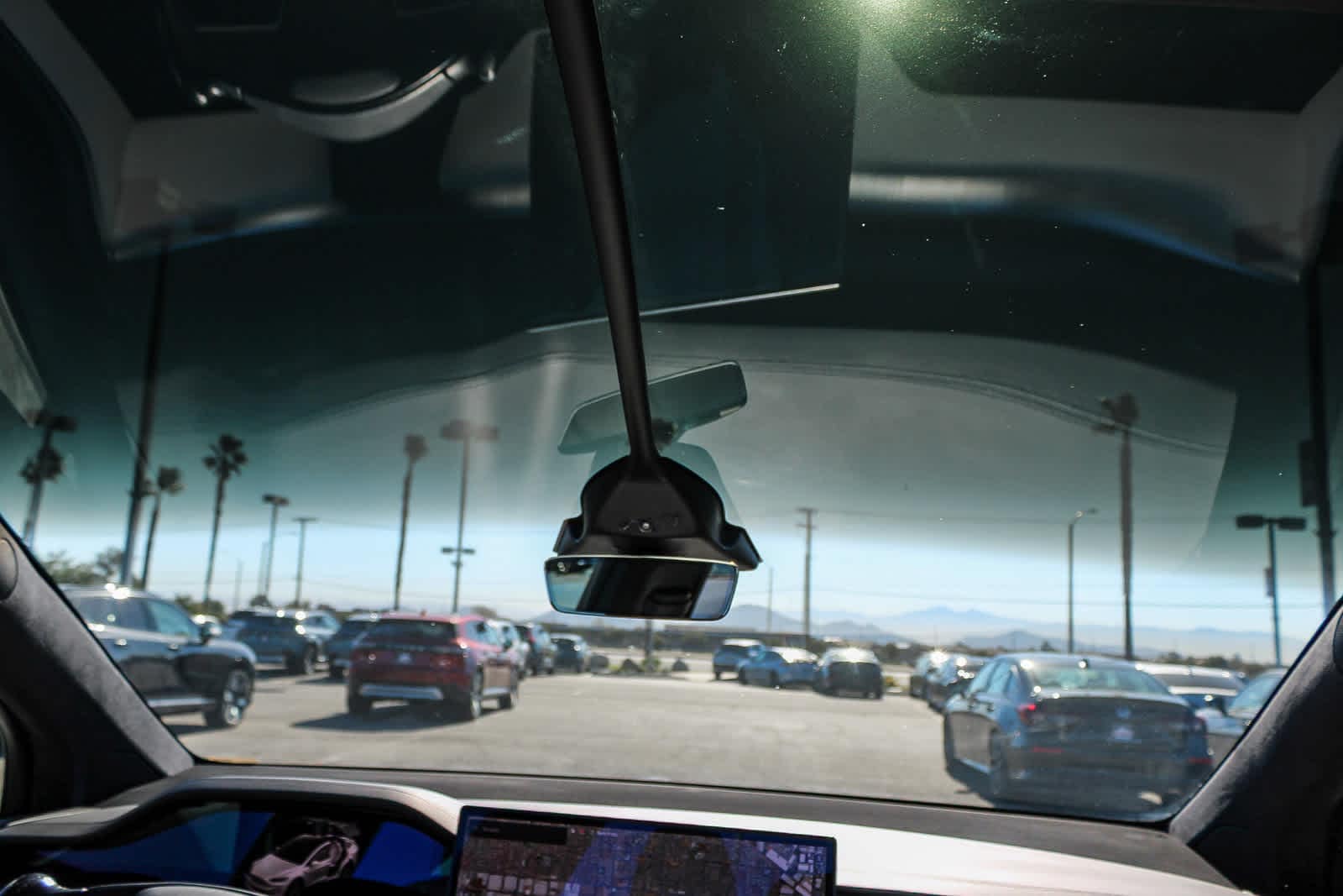 Thumbnail: 2022 Tesla Model X - 16