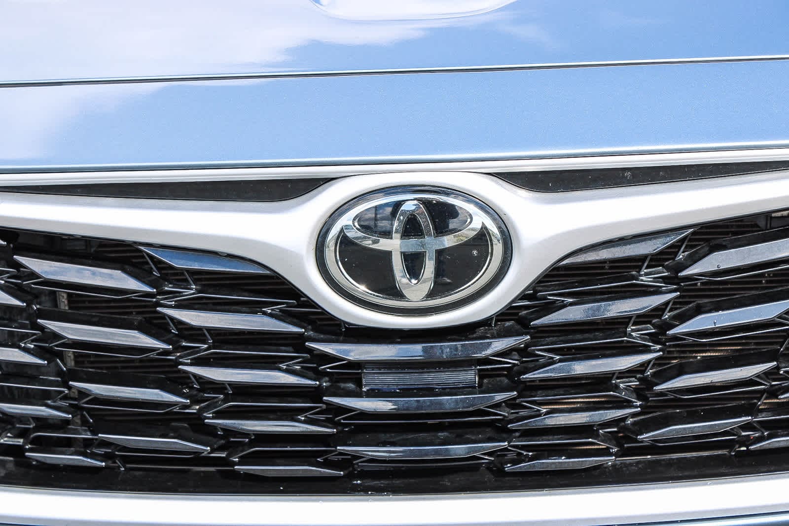 Thumbnail: 2021 Toyota Highlander - 11