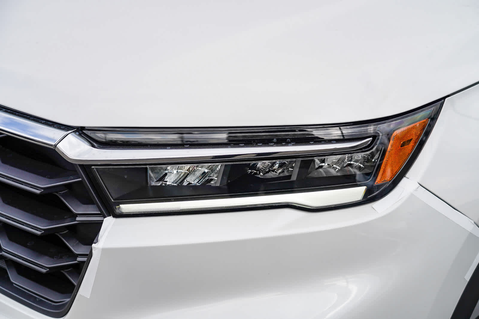 2025 Honda Pilot EX-L photo 2