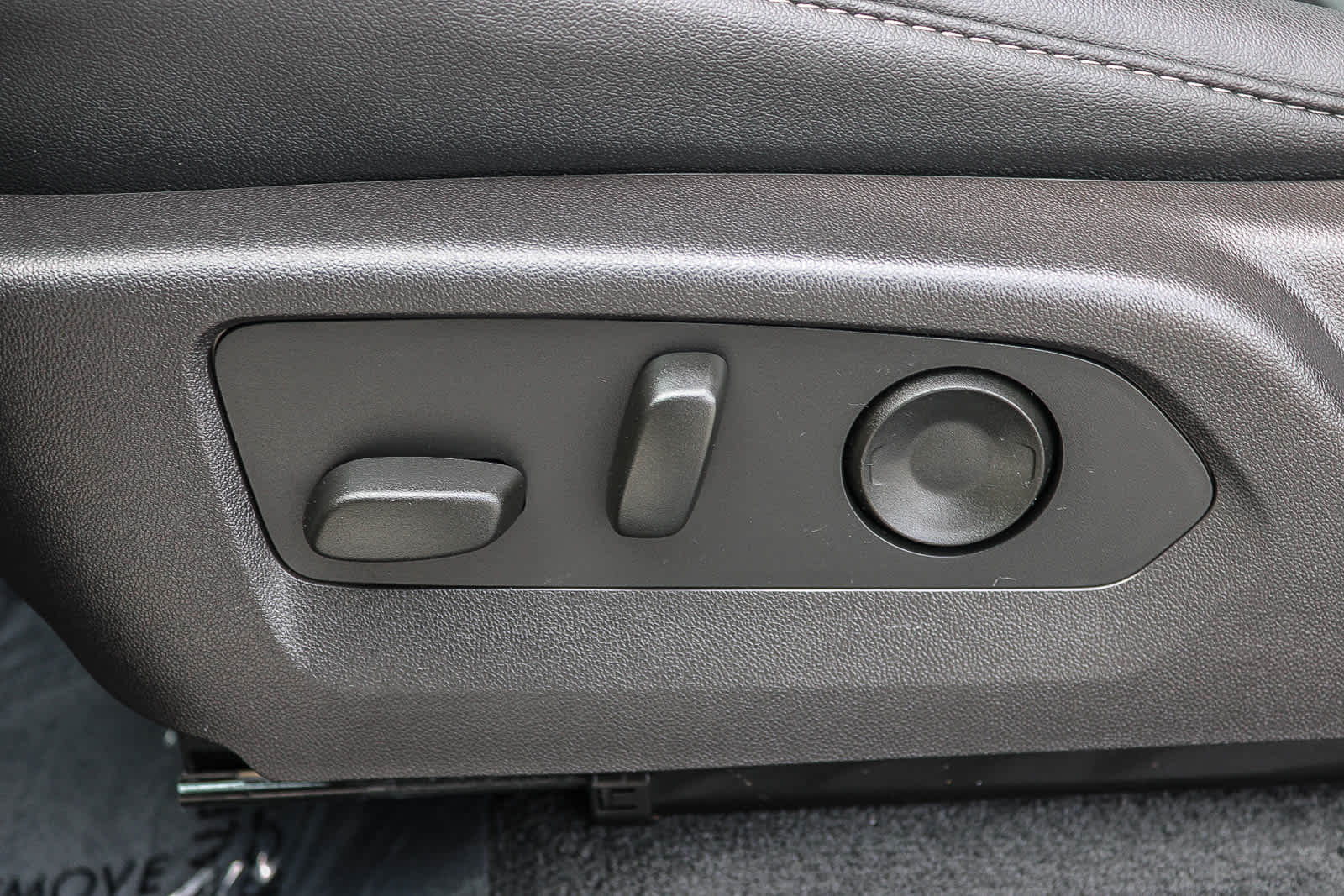 Thumbnail: 2025 Chevrolet Colorado - 20