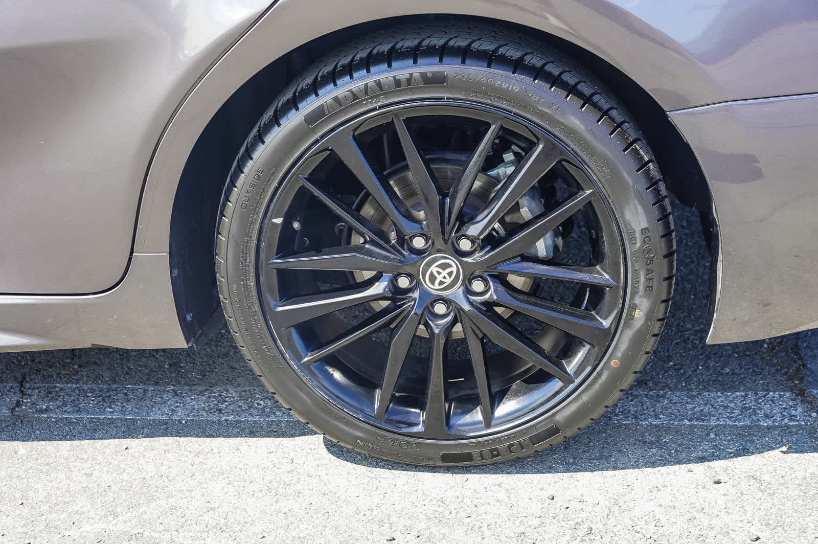 Thumbnail: 2021 Toyota Camry - 8