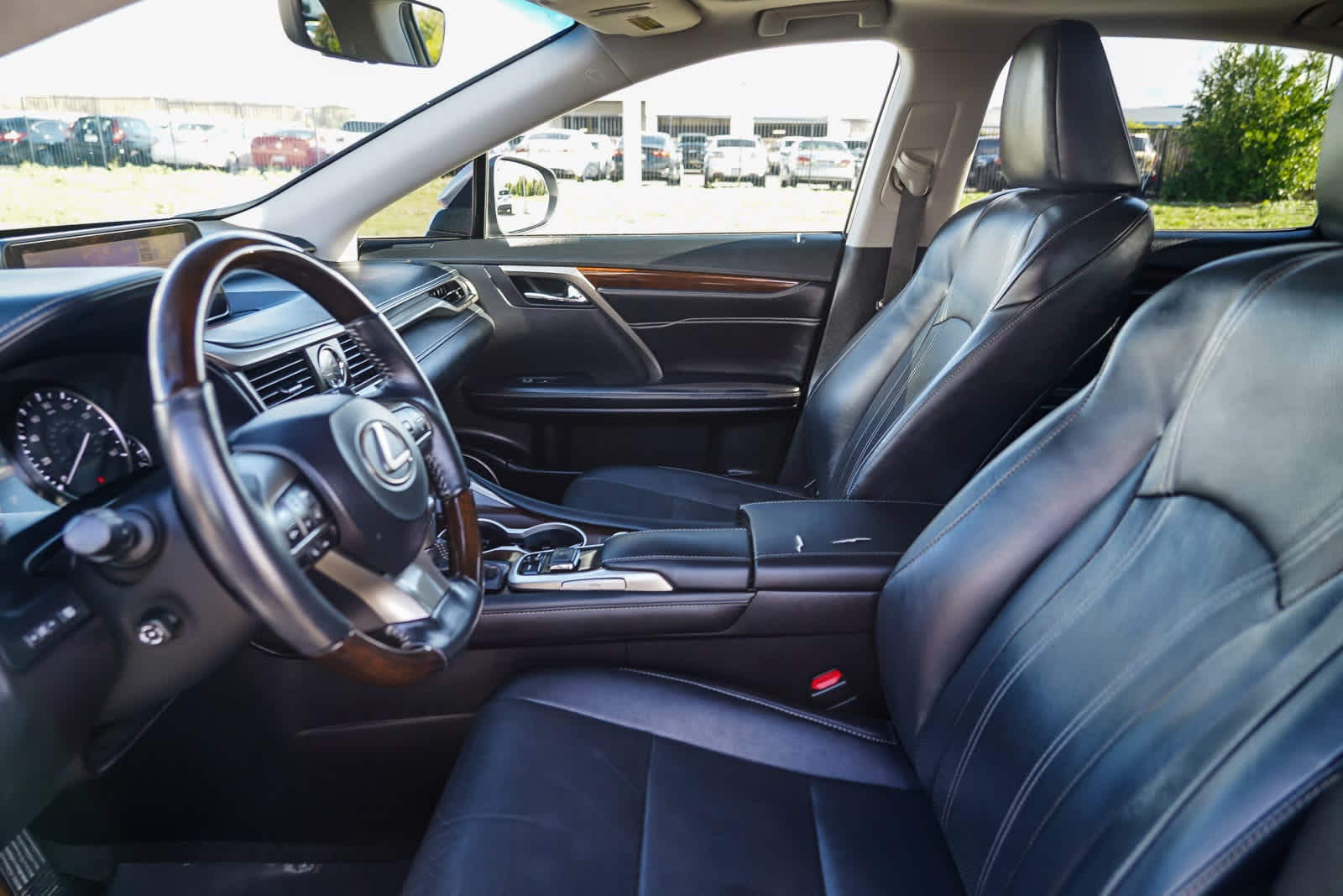 Thumbnail: 2016 Lexus RX - 18