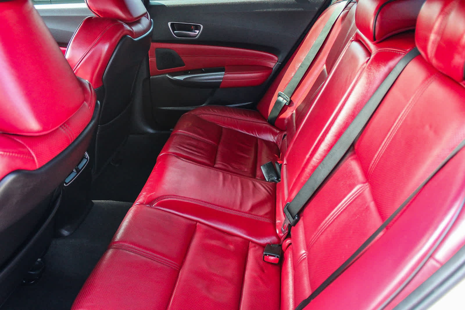 Thumbnail: 2019 Acura TLX - 19