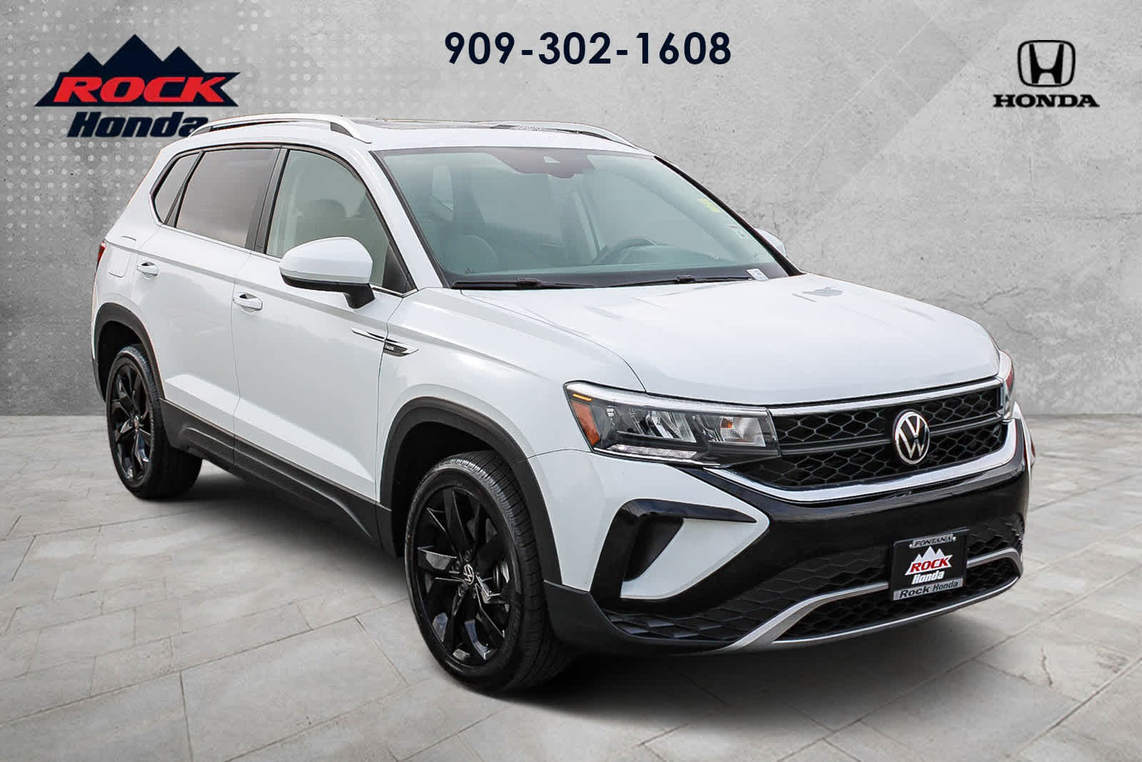 2022 Volkswagen Taos 1.5T SE photo 2