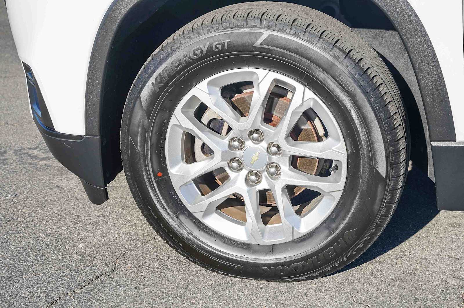 Thumbnail: 2018 Chevrolet Traverse - 9