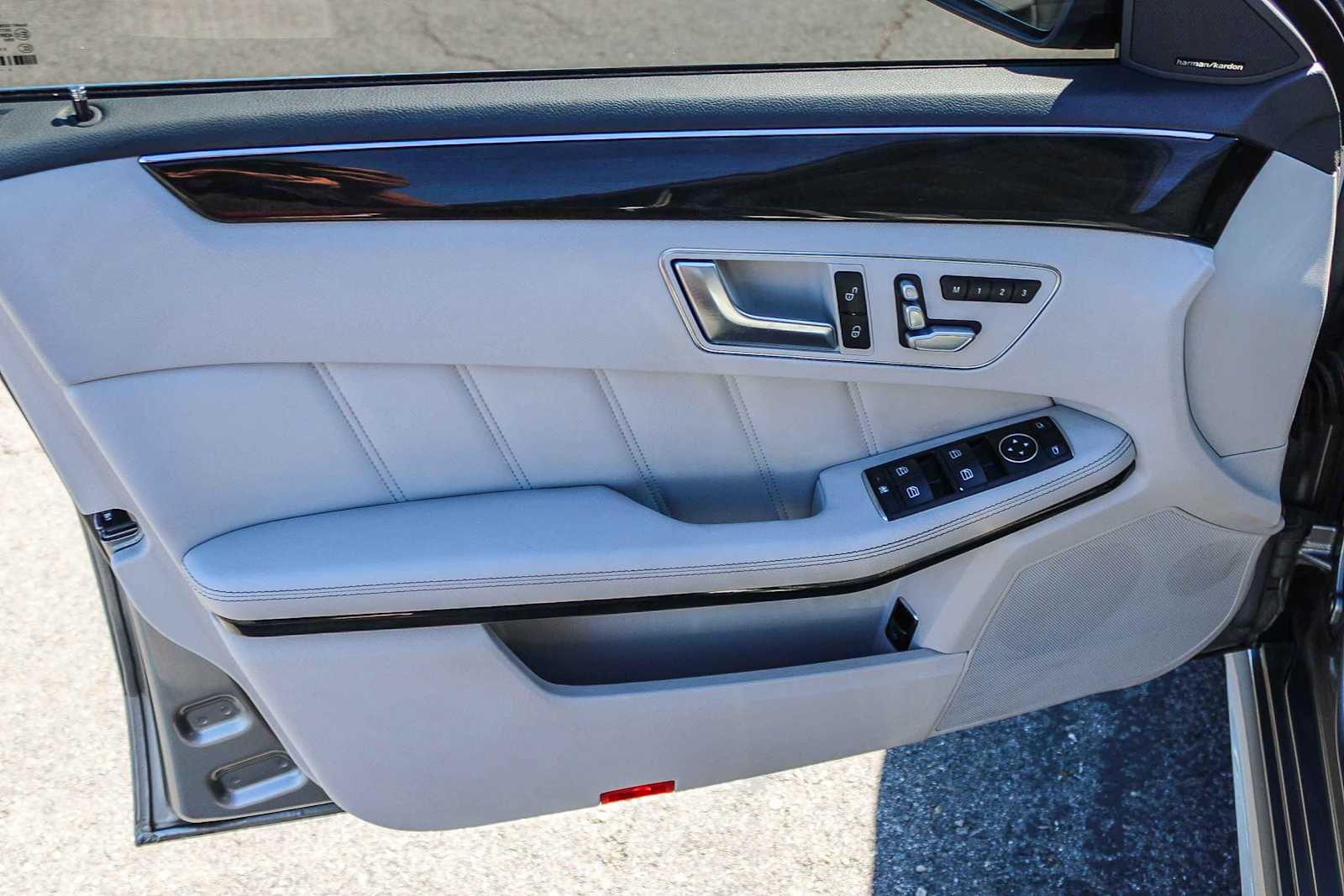 Thumbnail: 2014 Mercedes-Benz E-Class - 20