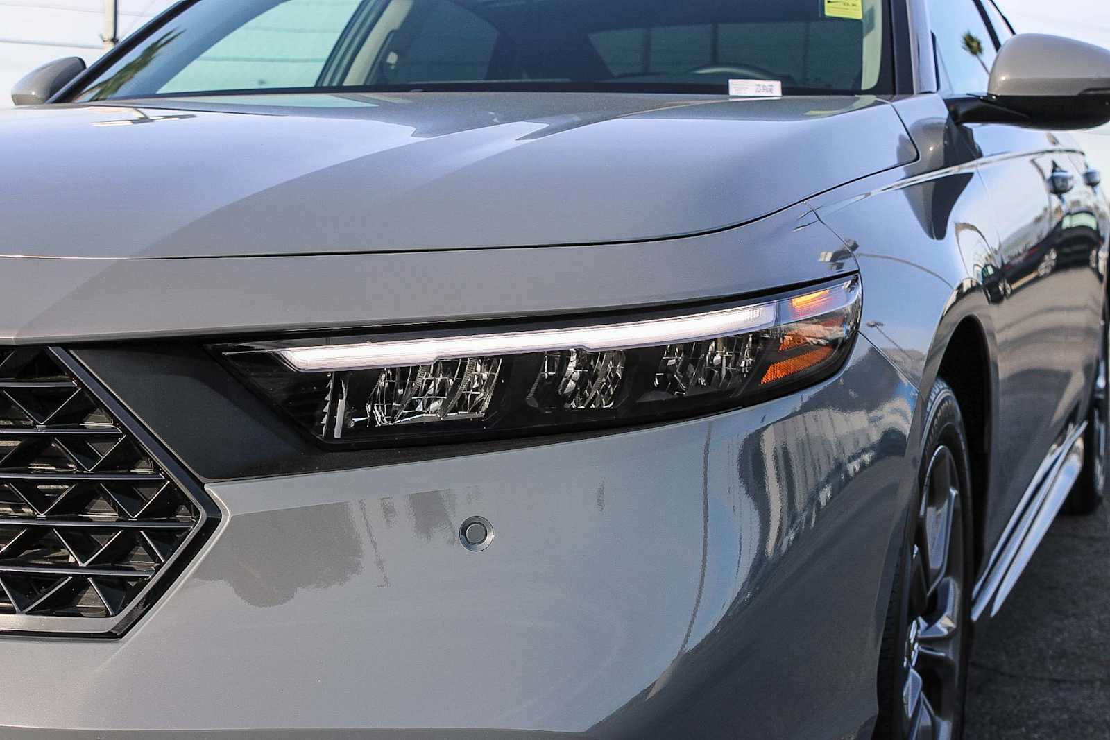 Thumbnail: 2025 Honda Accord - 10