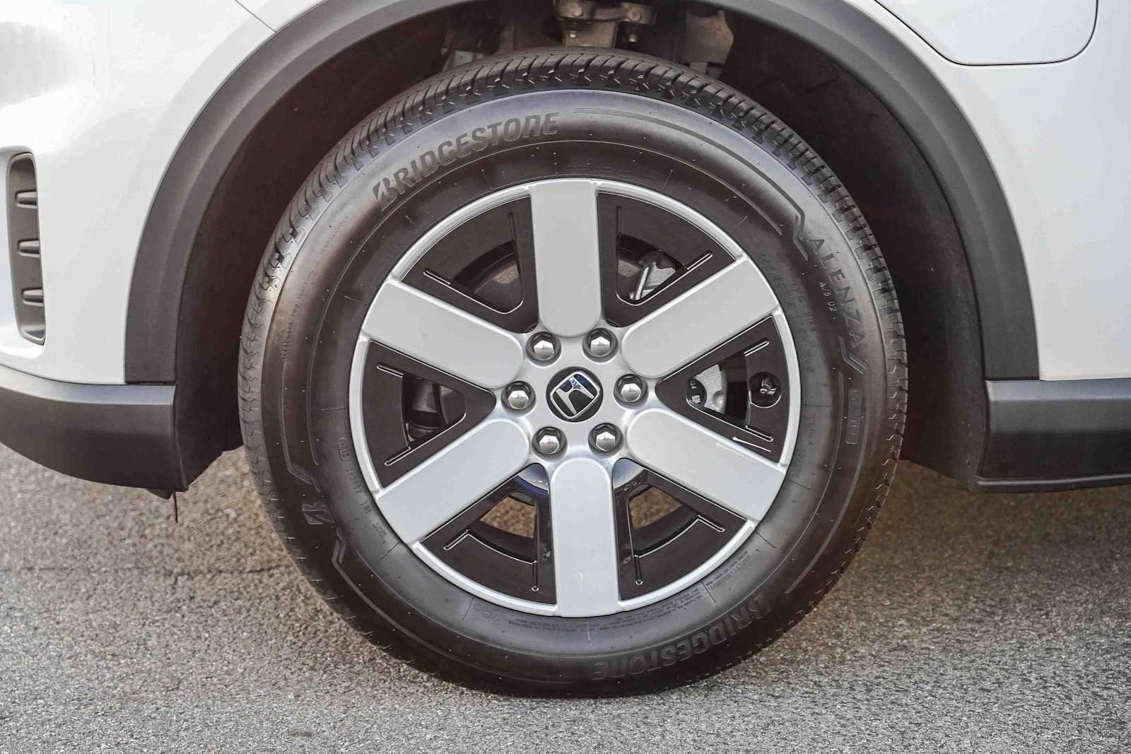 Thumbnail: 2024 Honda Prologue - 10