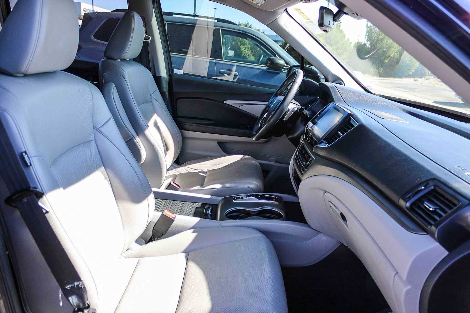 Thumbnail: 2022 Honda Ridgeline - 15