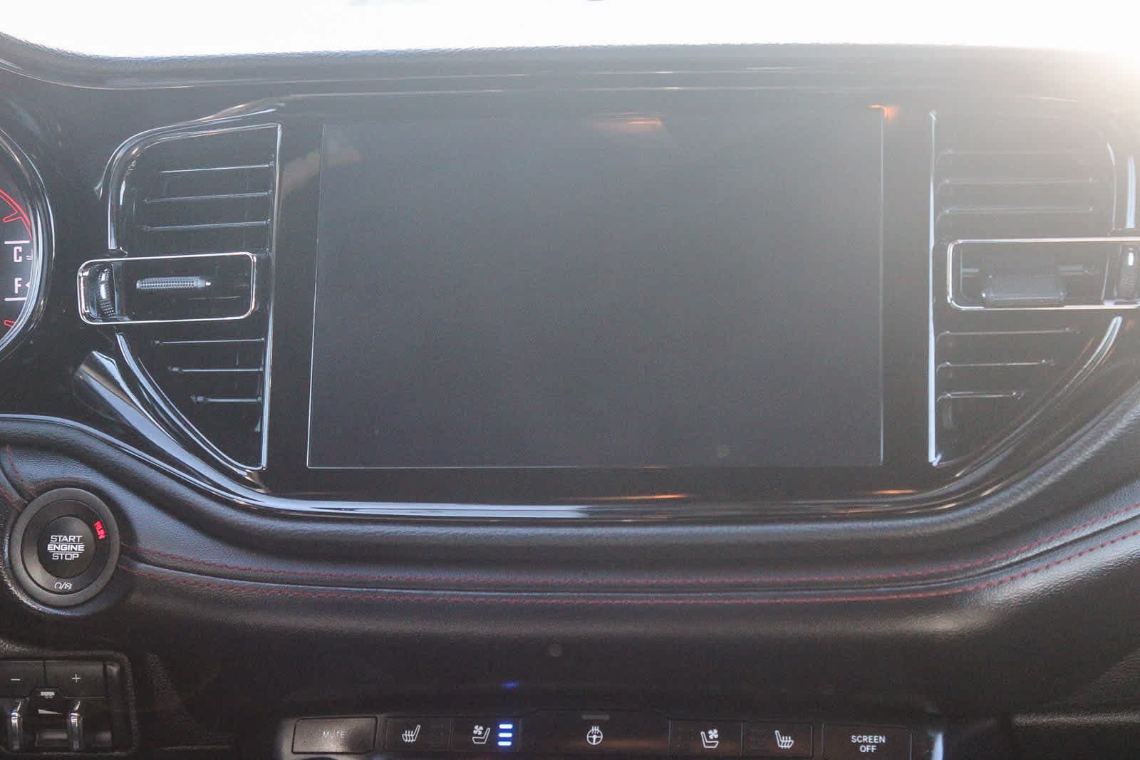 Thumbnail: 2023 Dodge Durango - 14